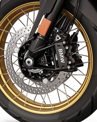 Az R 1300 GS Triple Black keresztküllős kerekei