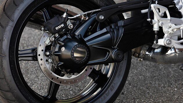 R nineT Racer küllős öntött kerekek