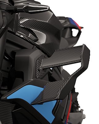 A BMW M 1000 R M Carbon szárnyfülei