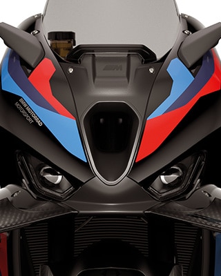 Az M 1000 RR eleje és szélvédője