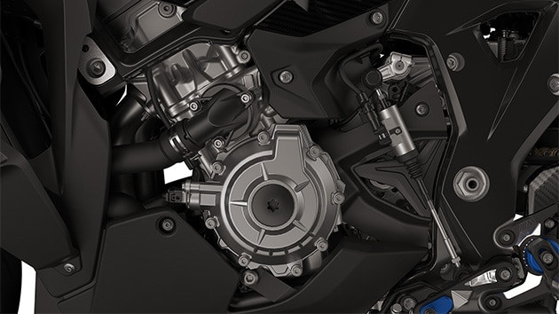A BMW Motorrad M 1000 XR modelljének ShiftCam erőforrása