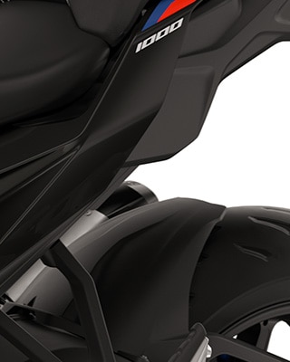 Karbon alkatrészek az BMW Motorrad M 1000 XR motorjának M Competition csomagjában