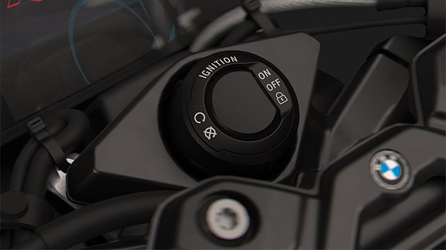 A Keyless Ride Light berendezést látjuk az S 1000 R-en.