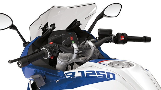 Az R 1250 RS csőkormánya