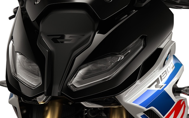 A BMW Motorrad R 1300 RS modelljének fényszórói