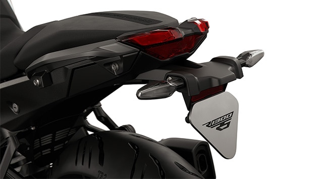 A BMW Motorrad R 1300 RS modellje hátsó részének nézete