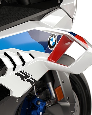 A BMW Motorrad S 1000 RR motorjának új burkolata