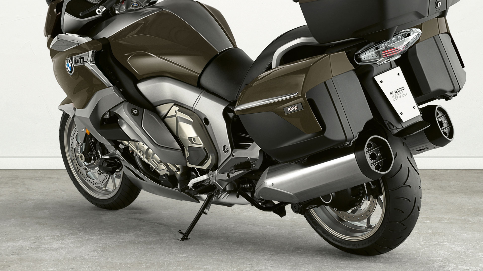 A K 1600 GTL második csomagtartója