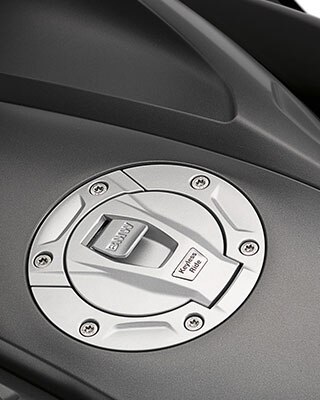 K 1600 GTL motorozás kulcs nélkül.