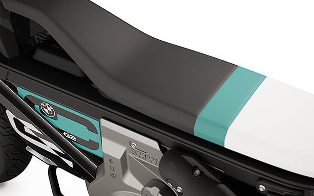 A BMW Motorrad CE 02 eParkourer Highline ülése