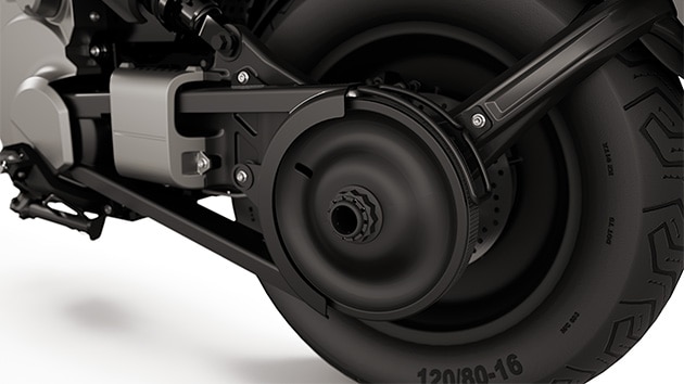 A BMW Motorrad CE 02 eParkourer hátsó lengőkarja